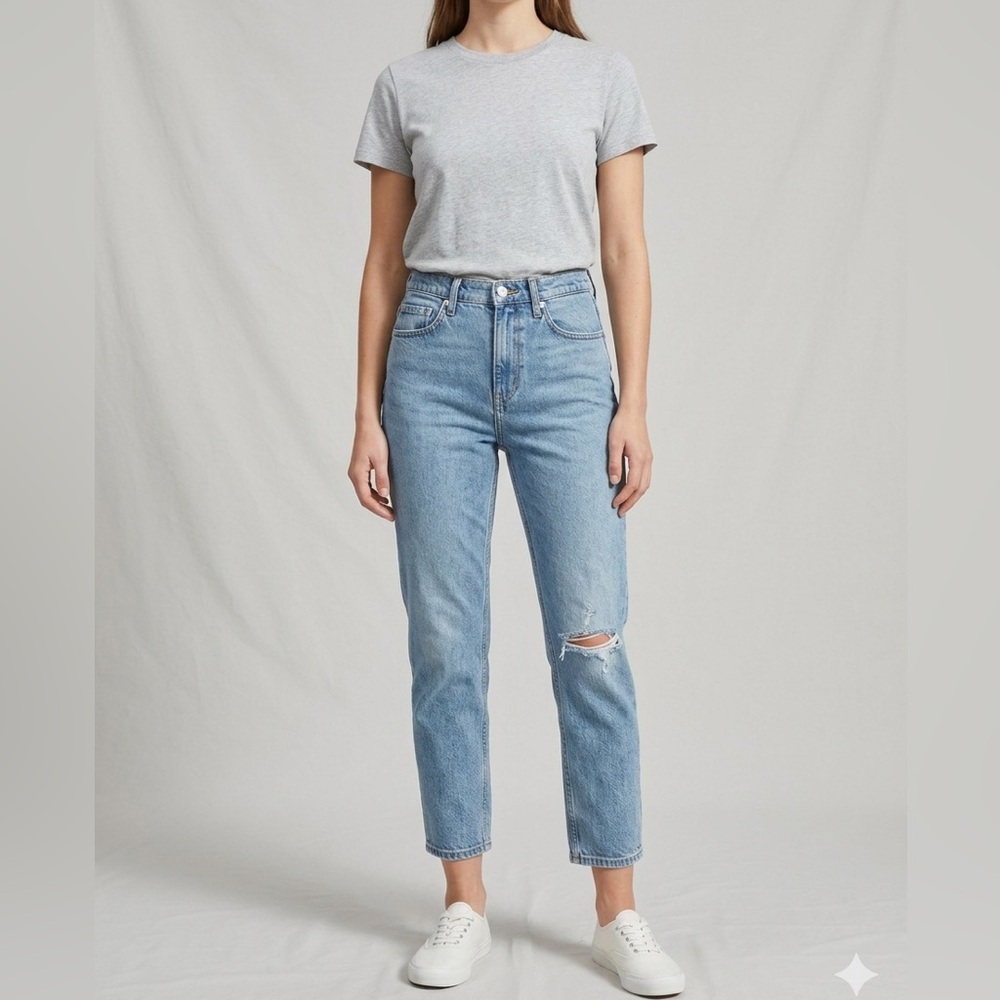Everlane Light wash High-Rise Distressed Straight ankle Jeans